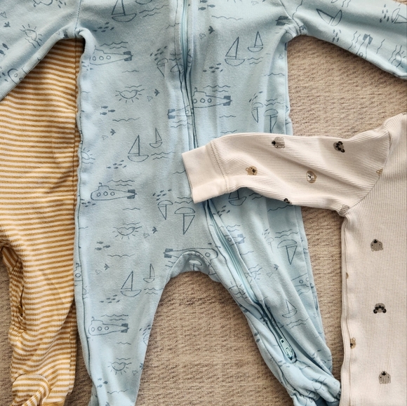 Baby boy size 9 month clothes - Picture 8 of 15